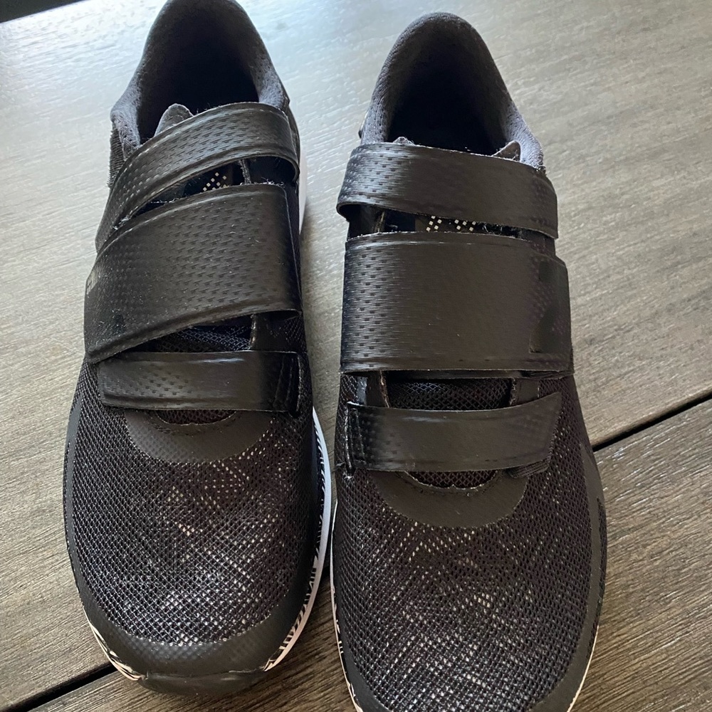 New Balance Indoor Cycle Shoe-womens size 9.5